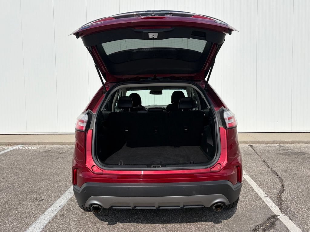 Certified 2019 Ford Edge SEL w/ Equipment Group 201A AWD/4WD image 19
