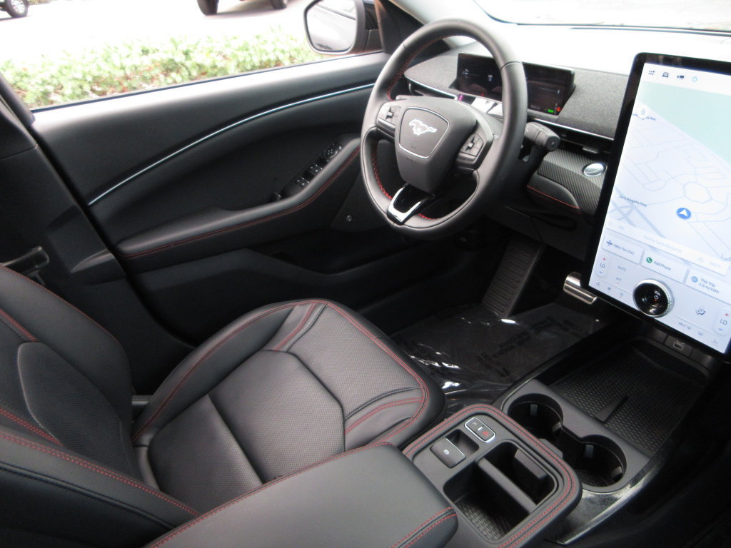 Certified 2025 Ford Mustang Mach-E Premium w/ Sport Appearance Package RWD image 21