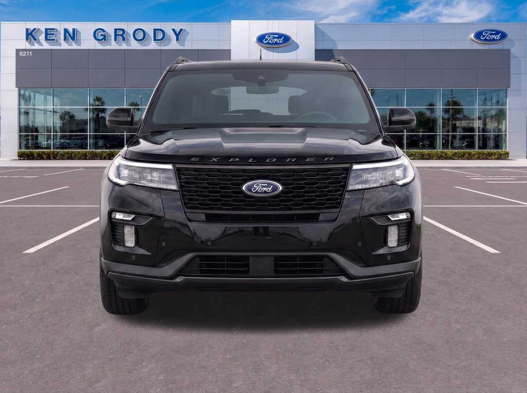 Certified 2019 Ford Explorer Sport AWD/4WD image 9