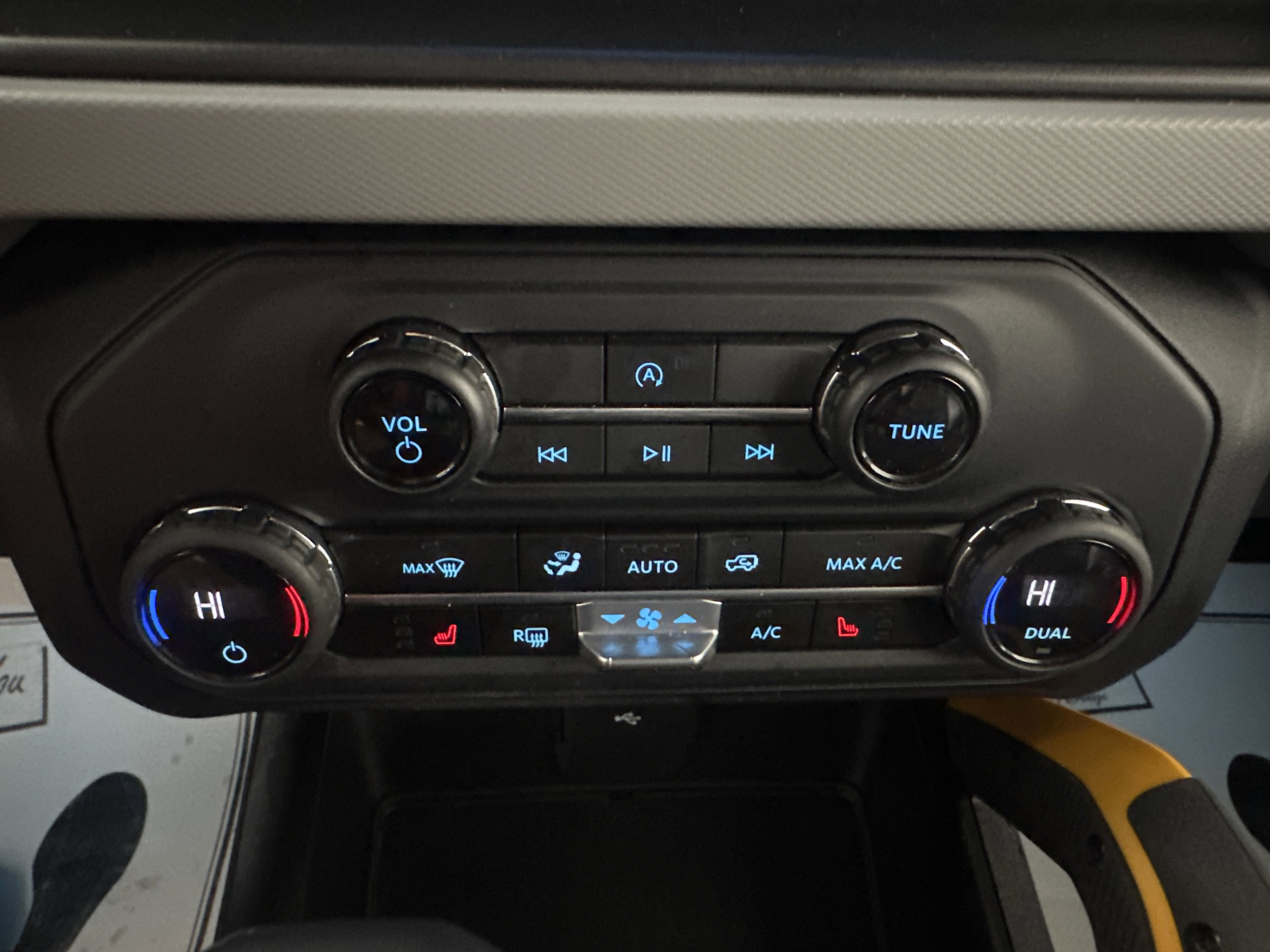 Certified 2023 Ford Bronco Badlands AWD/4WD image 20