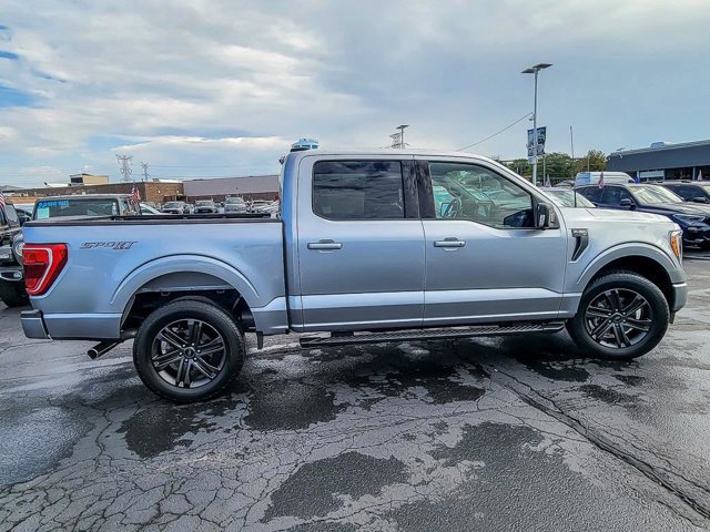 Certified 2022 Ford F150 XLT w/ Equipment Group 302A High image 7