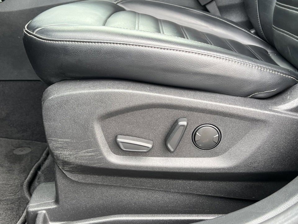 Certified 2022 Ford Edge SEL w/ Convenience Package image 16