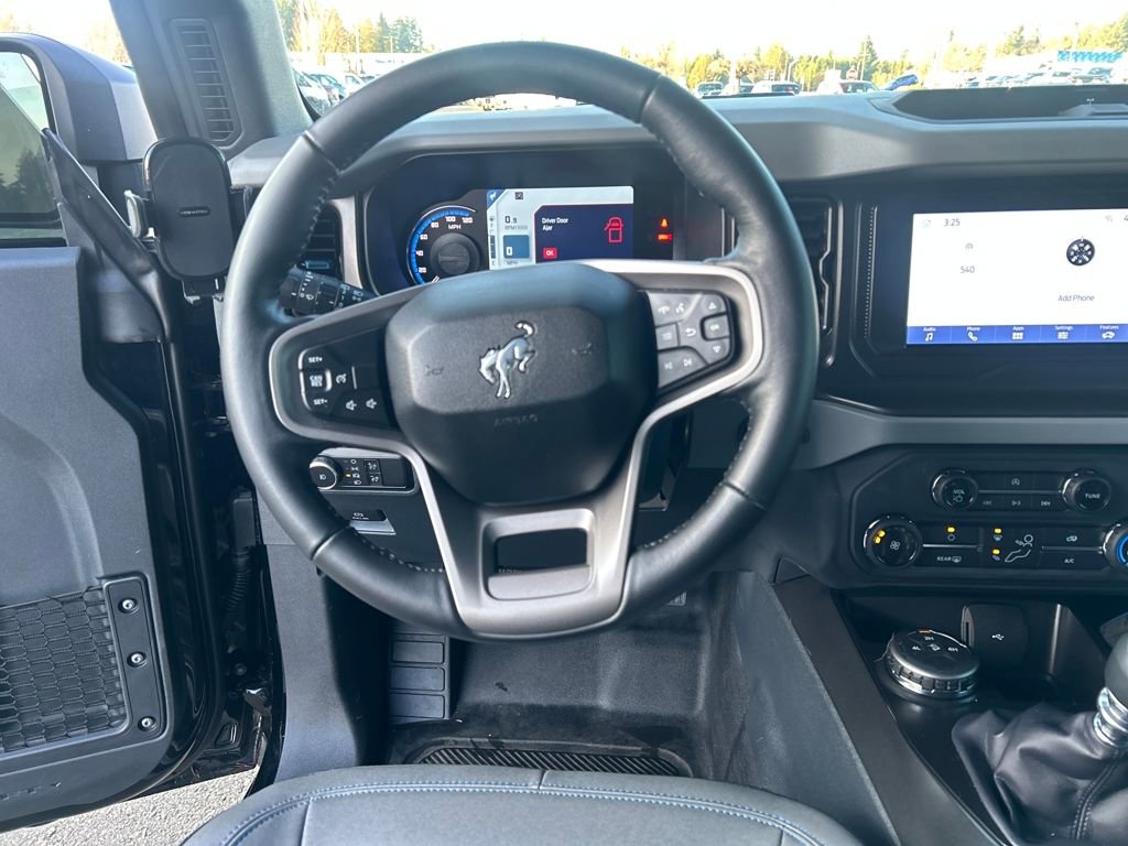 Certified 2022 Ford Bronco Black Diamond image 8