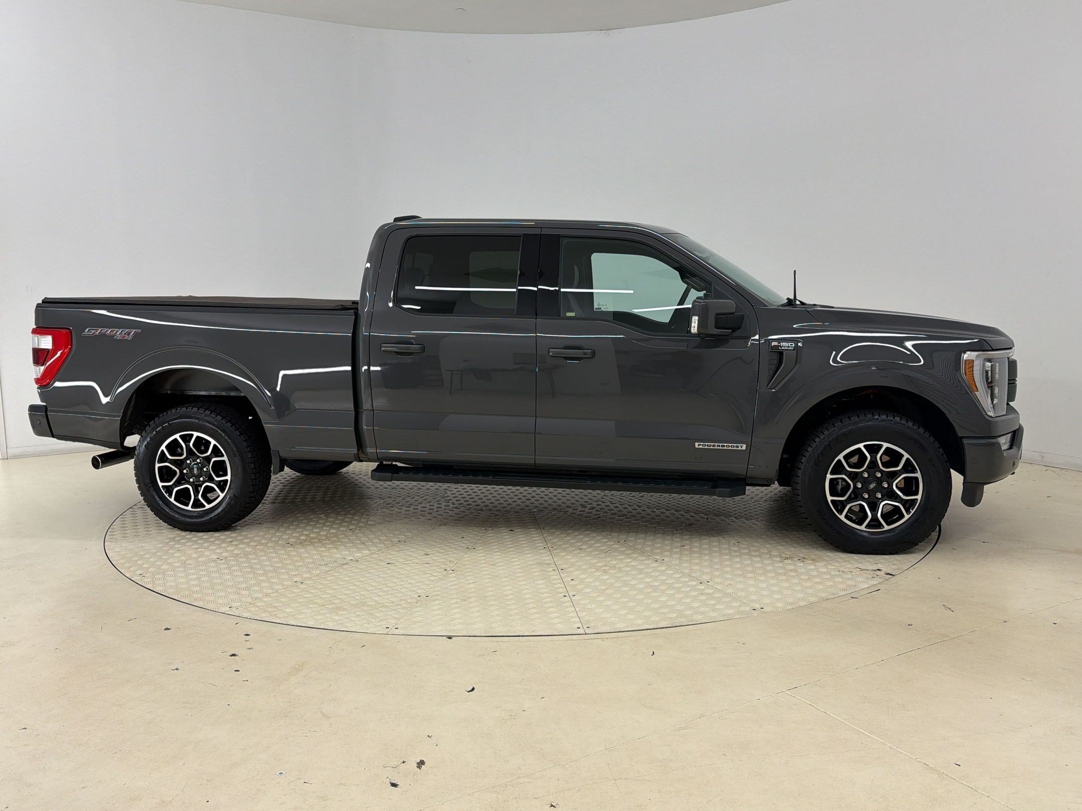 Certified 2021 Ford F150 Lariat w/ Equipment Group 502A High AWD/4WD image 8