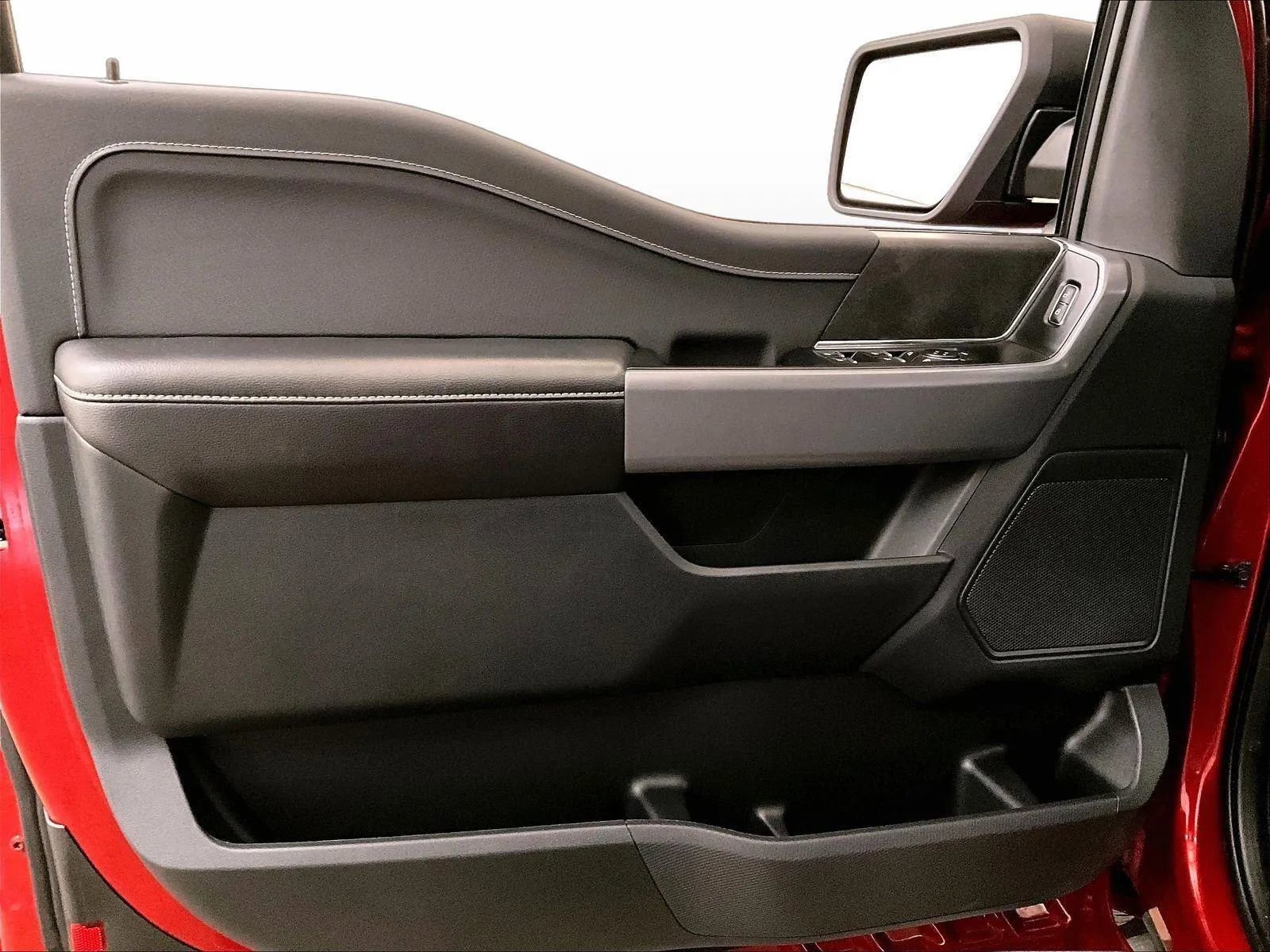 Certified 2025 Ford F150 XLT w/ Equipment Group 301A Standard AWD/4WD image 22