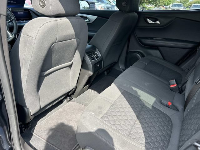 Used 2022 Chevrolet Blazer LT FWD image 19