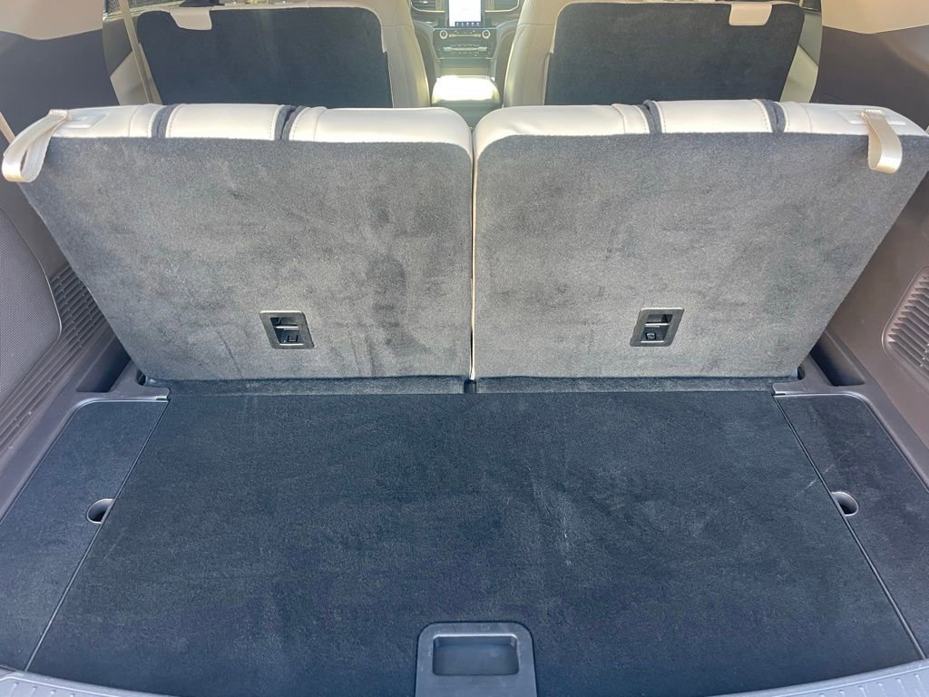 Certified 2022 Ford Explorer Platinum w/ Technology Package image 10