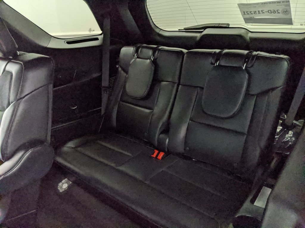 Certified 2025 Ford Explorer ST RWD image 18