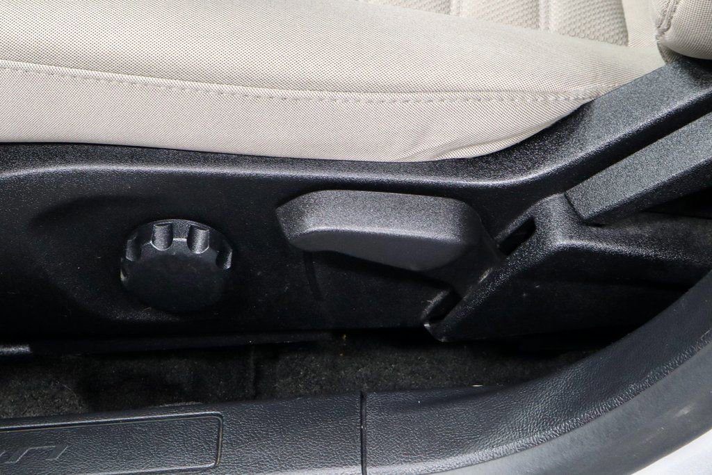 Certified 2018 Ford Fusion S image 24