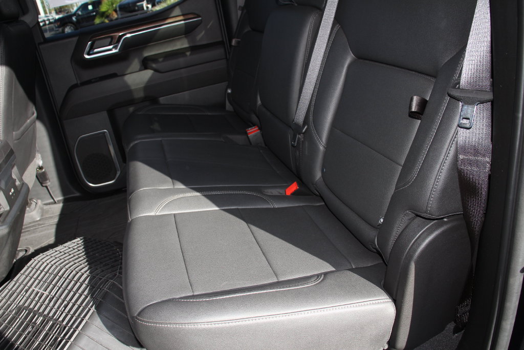 Used 2023 Chevrolet Silverado 1500 RST w/ Convenience Package II AWD/4WD image 21