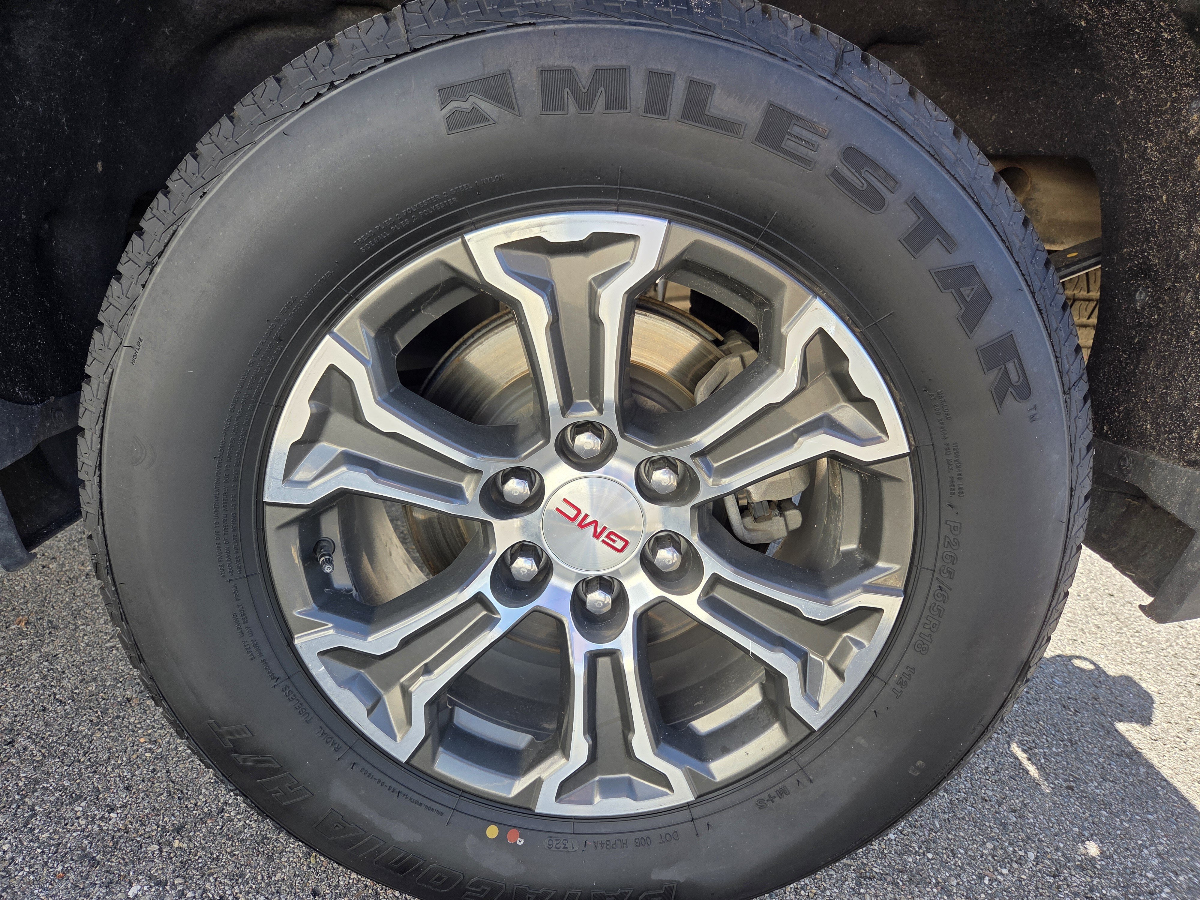 Used 2025 GMC Sierra 1500 SLT AWD/4WD image 10