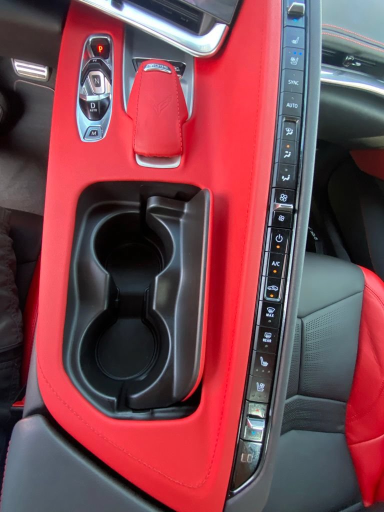 Used 2020 Chevrolet Corvette Stingray Preferred Cpe w/ 2LT Preferred Equipment Group RWD image 21
