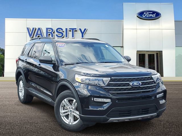 Certified 2023 Ford Explorer XLT w/ Equipment Group 202A