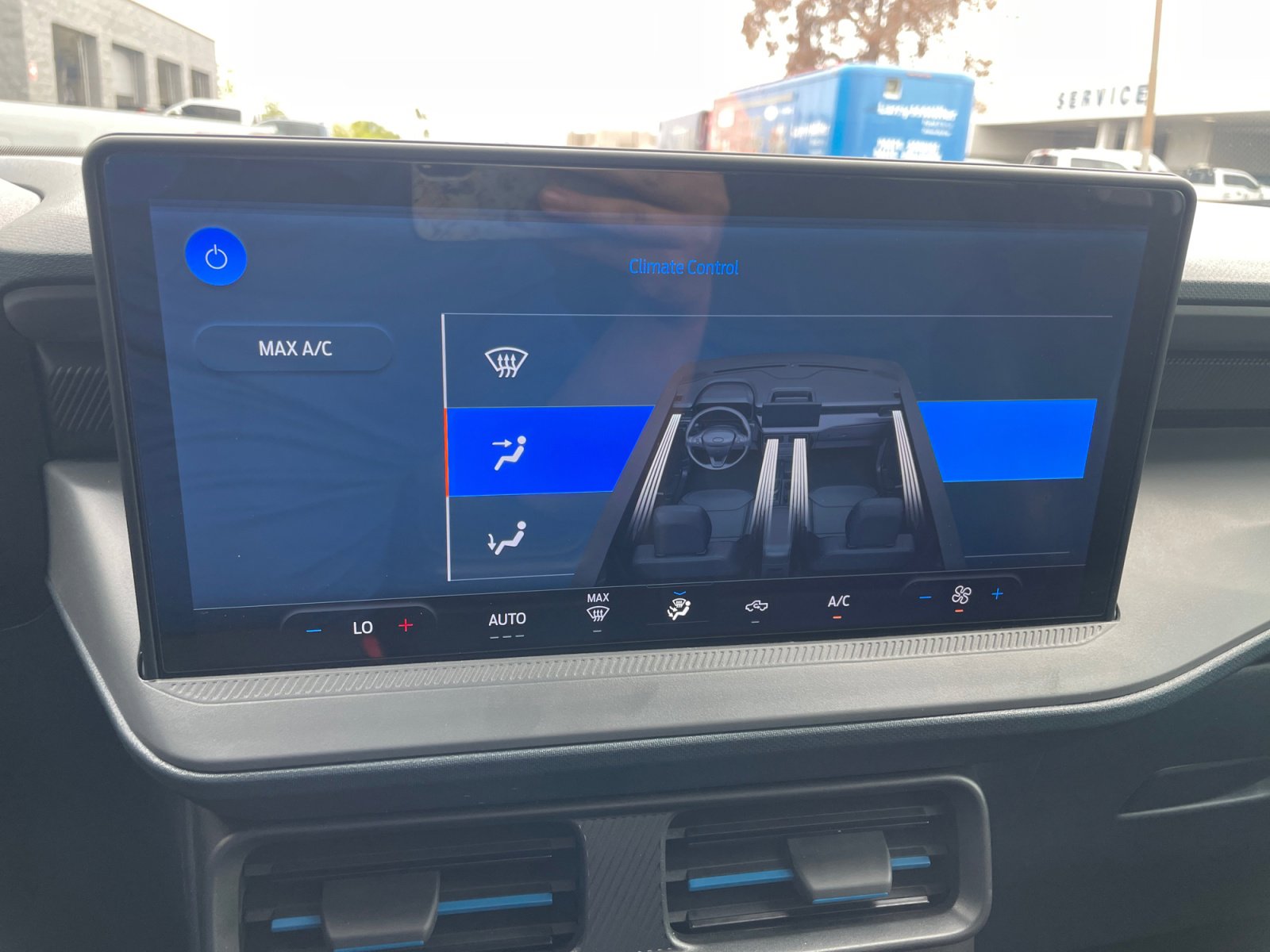 Certified 2025 Ford Maverick Lobo AWD/4WD image 25
