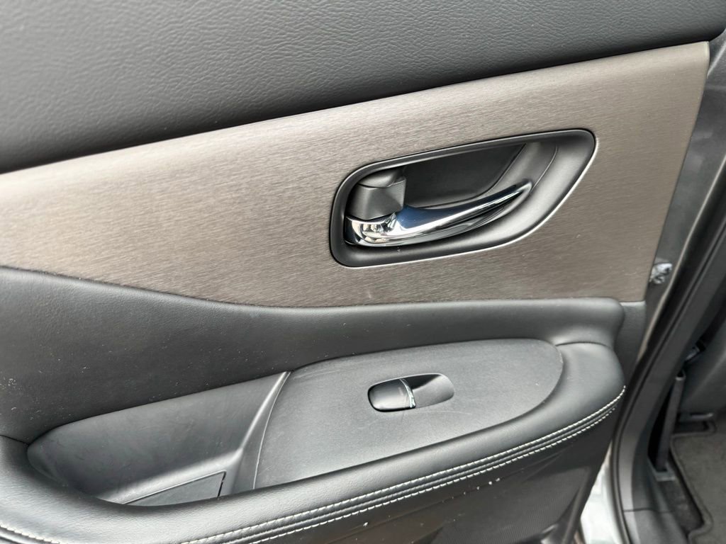 Used 2023 Nissan Murano SL image 24