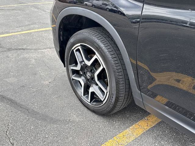 Used 2022 Honda Passport Elite image 16