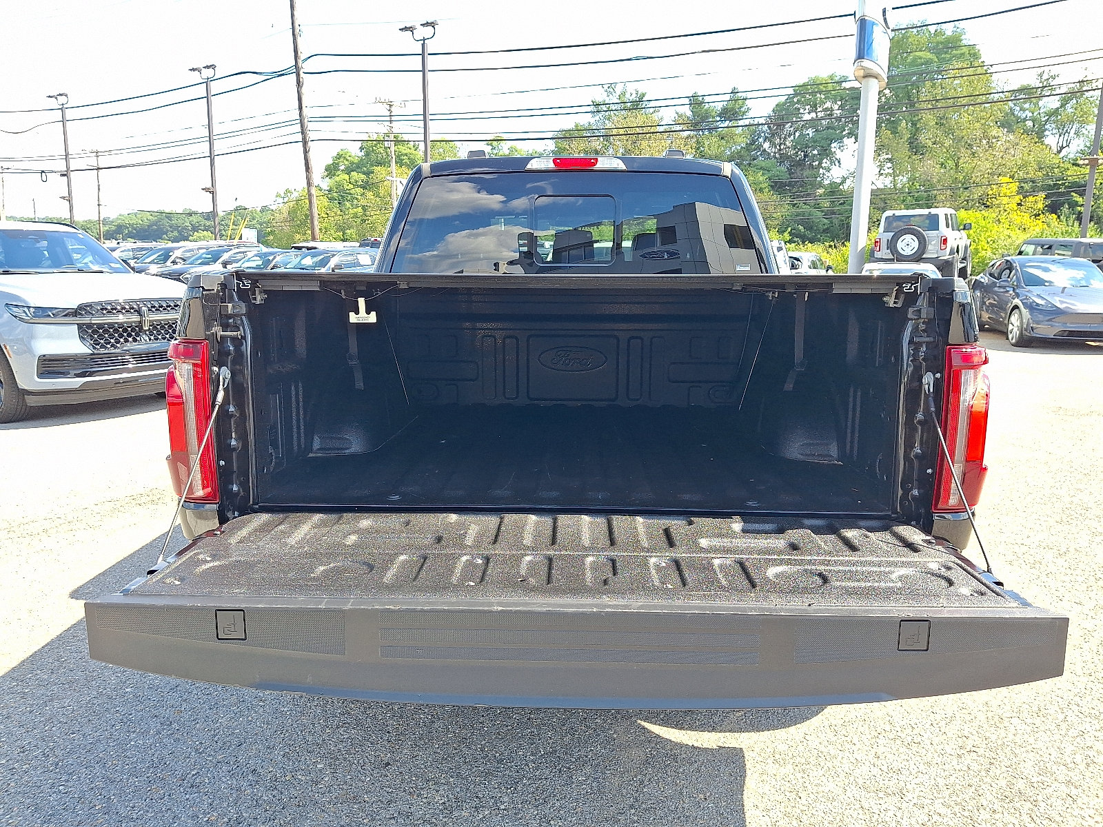 Certified 2024 Ford F150 Lariat w/ Equipment Group 502A High AWD/4WD image 29