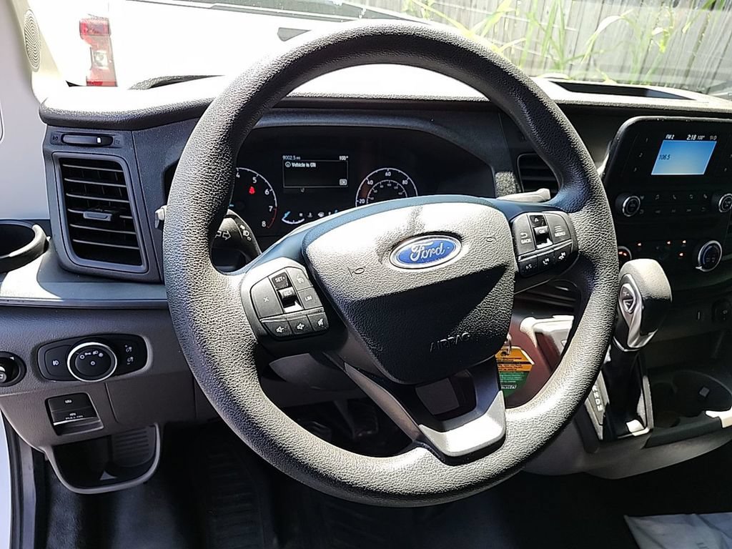Certified 2025 Ford Transit 250 Low Roof w/ Exterior Upgrade Package RWD image 5