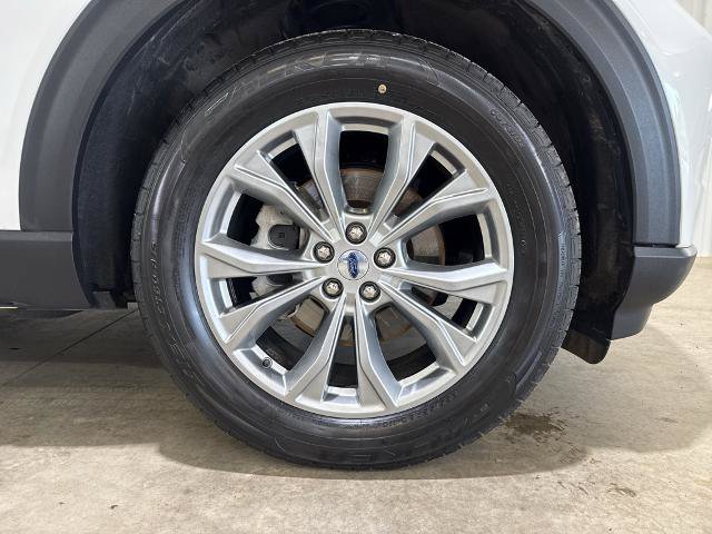 Certified 2023 Ford Explorer XLT w/ Equipment Group 202A AWD/4WD image 29