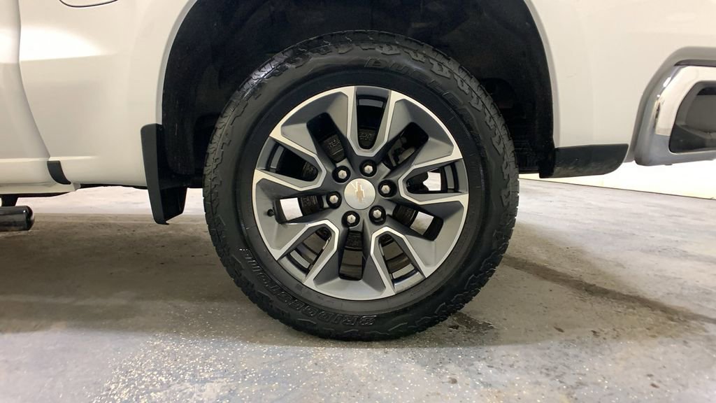 Used 2023 Chevrolet Silverado 1500 LT image 23