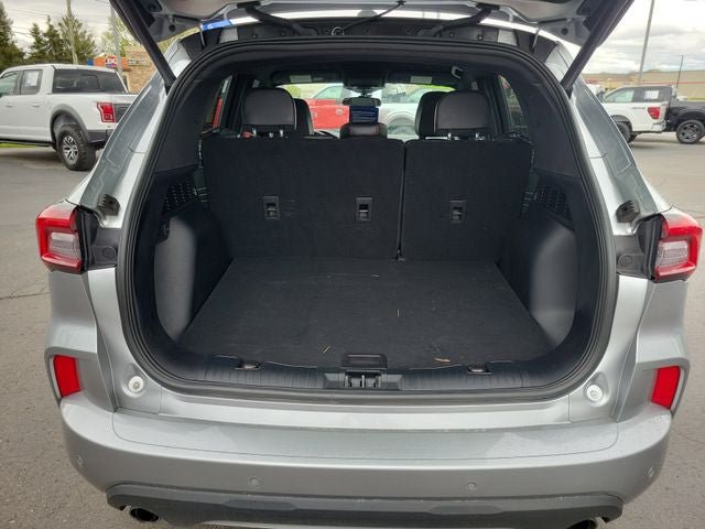 Certified 2023 Ford Escape ST-Line w/ Tech Pack #1 AWD/4WD image 31
