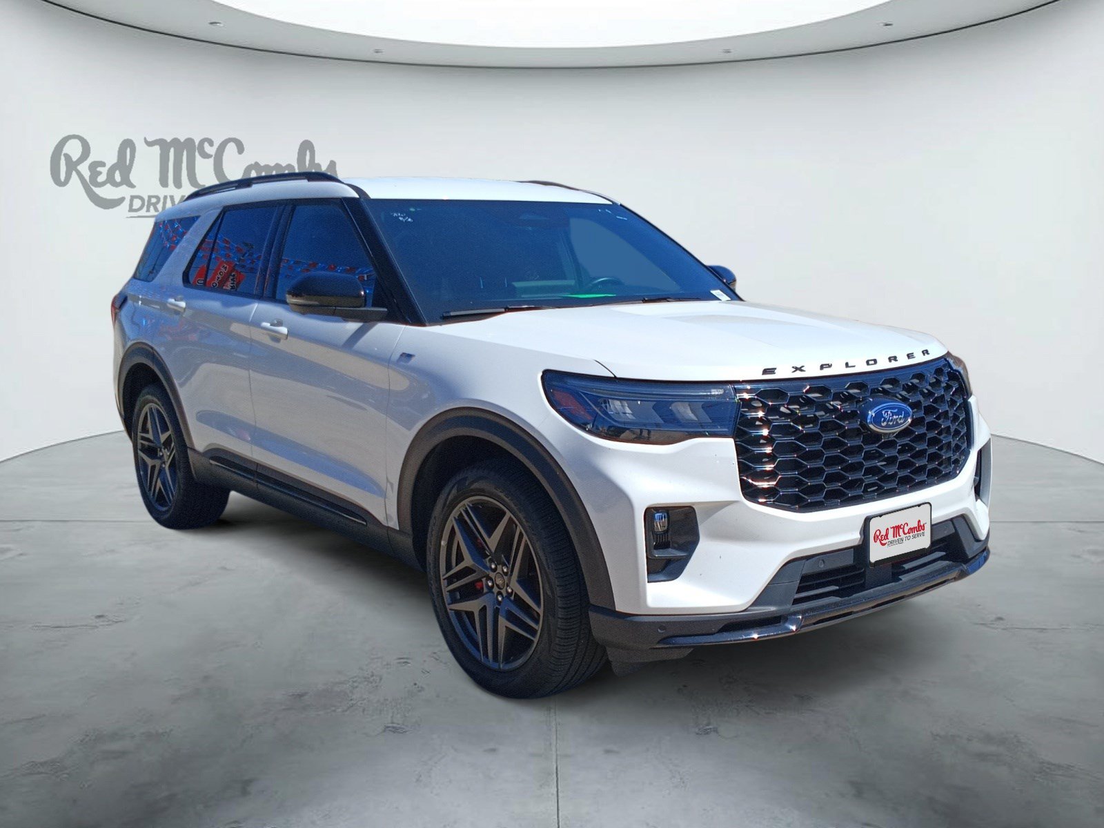Certified 2025 Ford Explorer ST-Line w/ ST-Line Street Pack AWD/4WD image 3