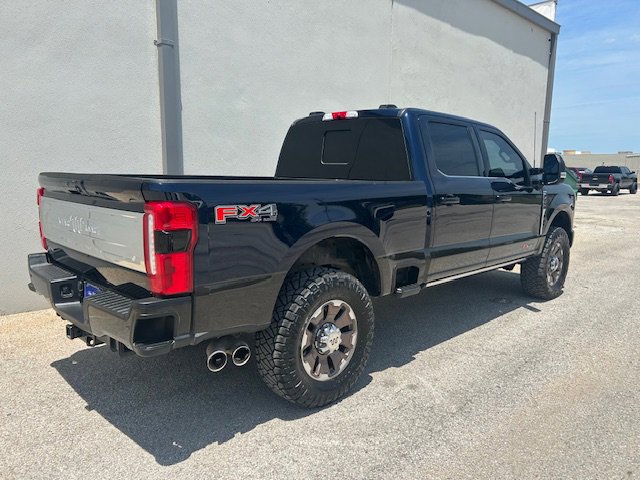 Certified 2025 Ford F250 King Ranch AWD/4WD image 4
