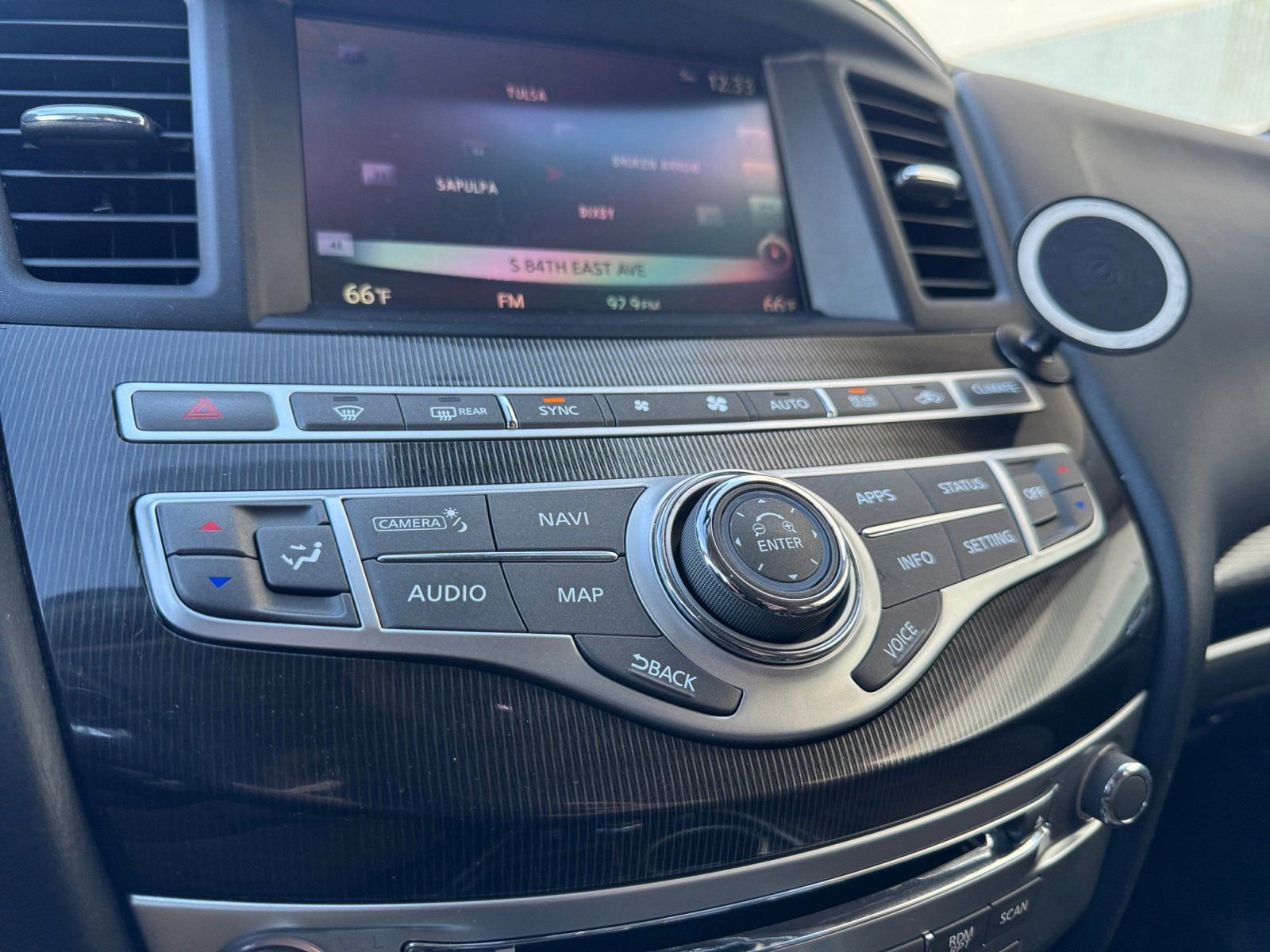 Used 2020 INFINITI QX60 Luxe w/ Essential Package image 24