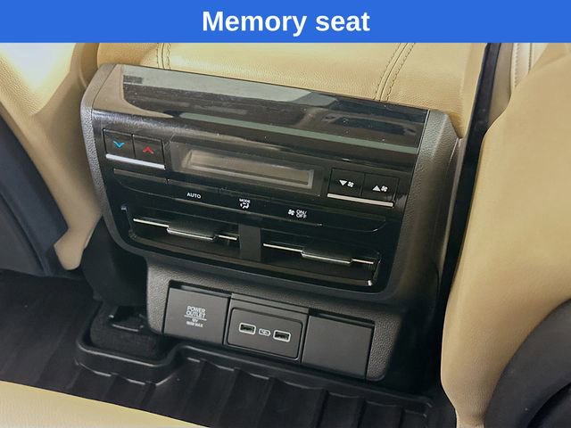 Used 2022 Acura MDX SH-AWD image 17