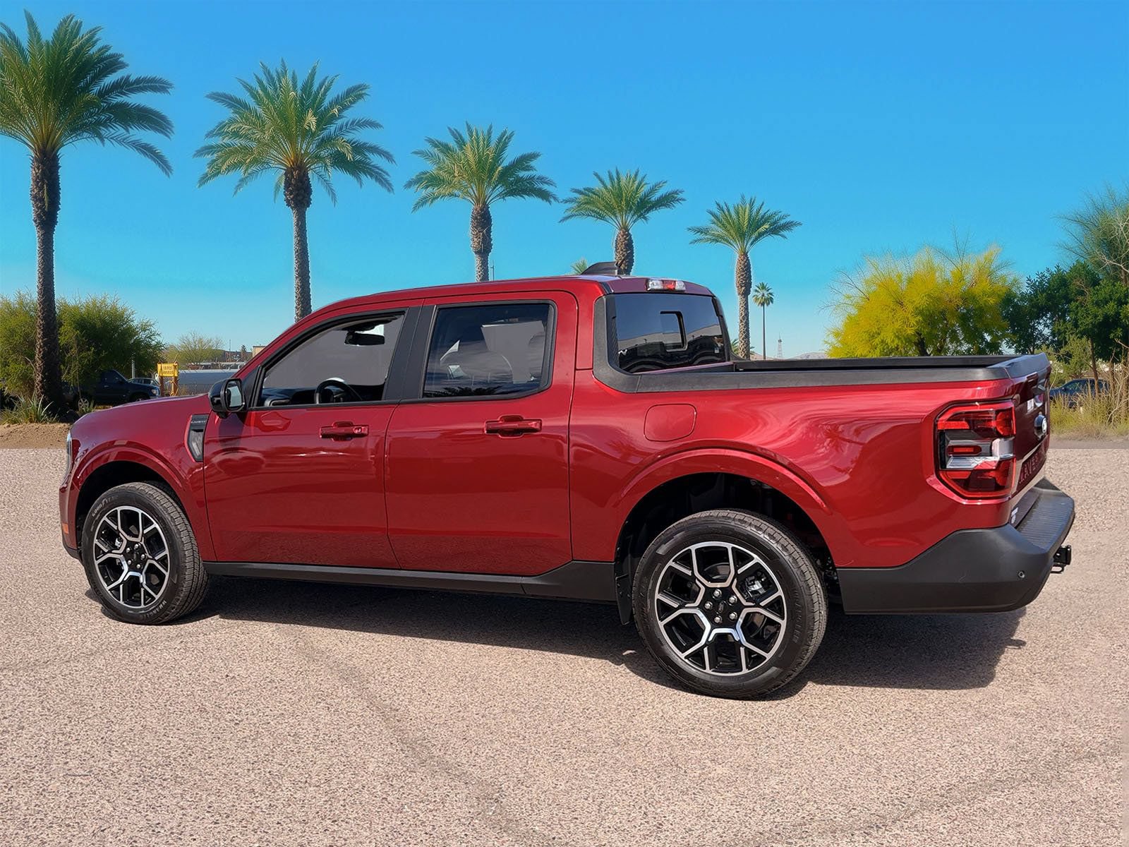 Certified 2026 Ford Maverick Lariat AWD/4WD image 3