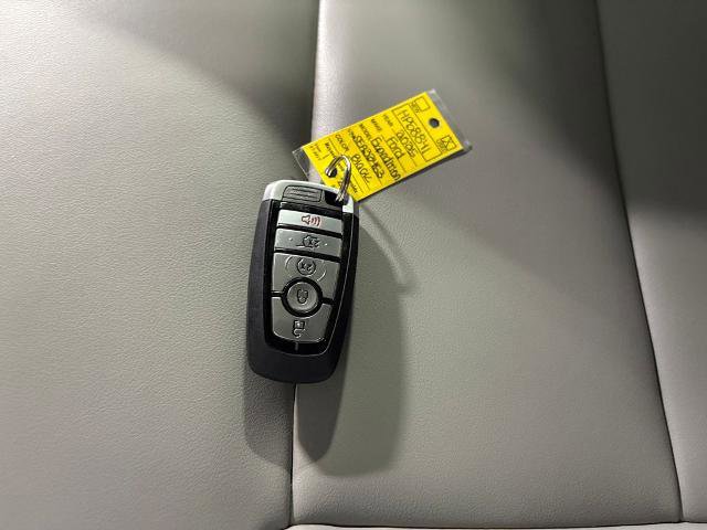 Certified 2025 Ford Expedition Active AWD/4WD image 13