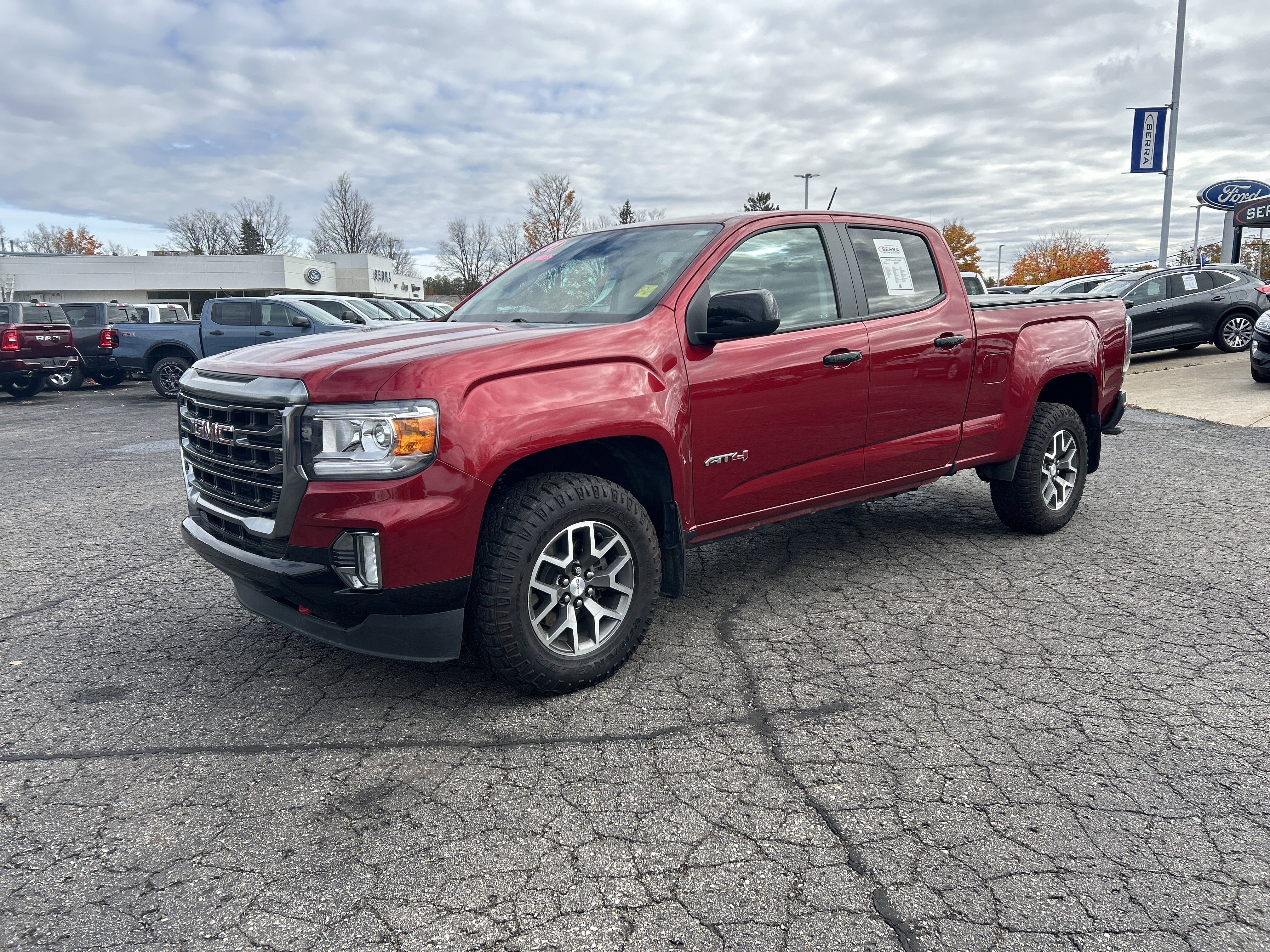 Used 2021 GMC Canyon AT4 w/ Driver Alert Package image 5