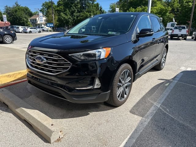 Certified 2024 Ford Edge Titanium AWD/4WD image 5