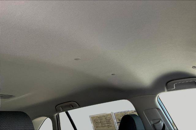 Used 2025 Toyota RAV4 XLE FWD image 28