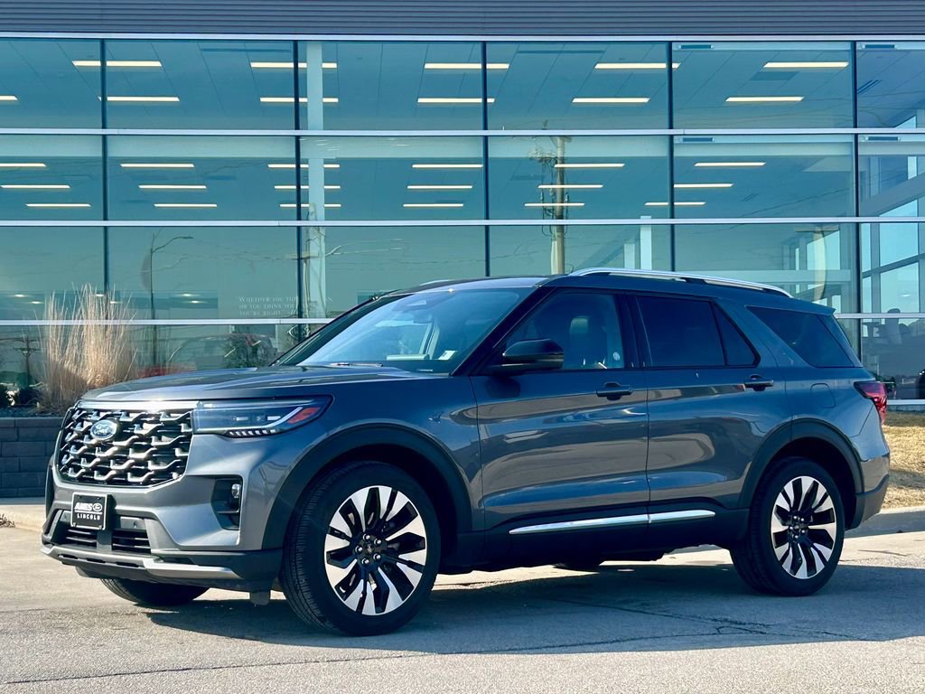 Certified 2025 Ford Explorer Platinum w/ LUX Leather Package image 7