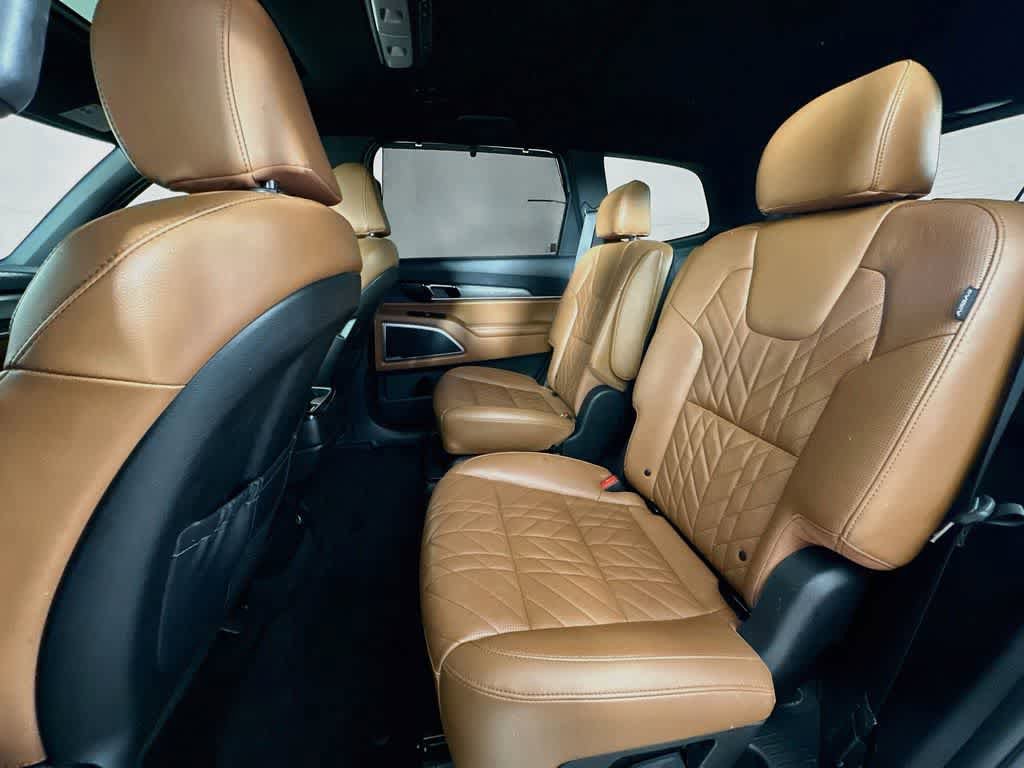 Used 2024 Kia Telluride EX X-Line AWD/4WD image 13