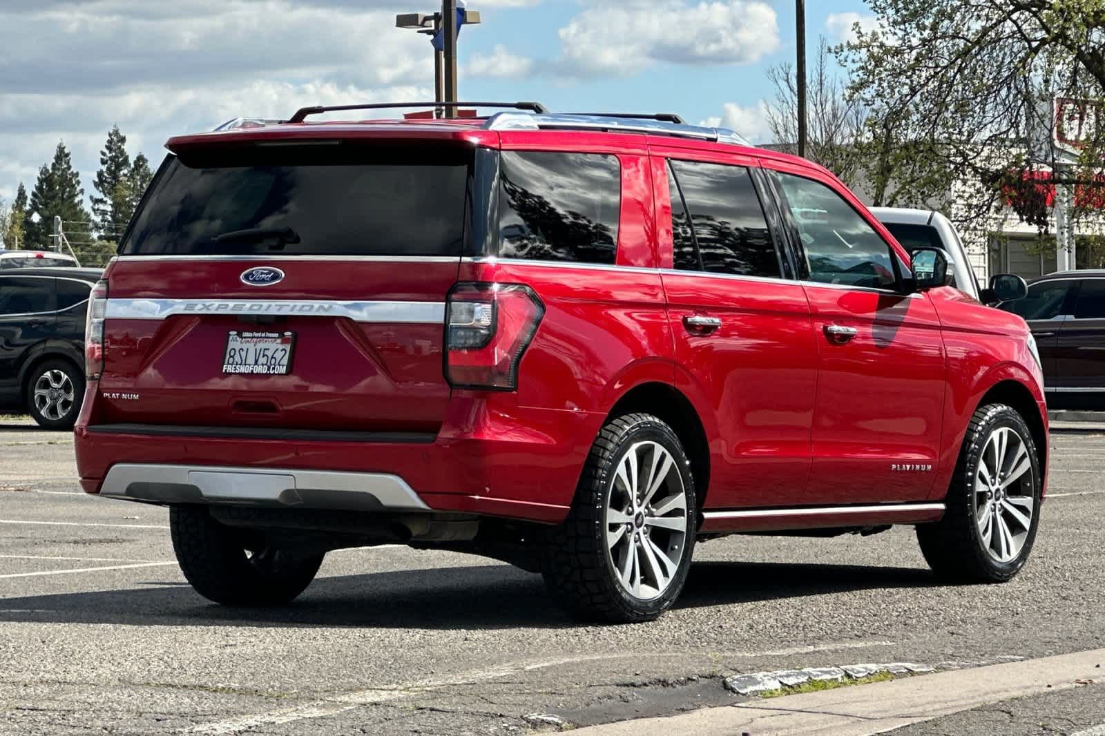 Certified 2020 Ford Expedition Platinum image 5