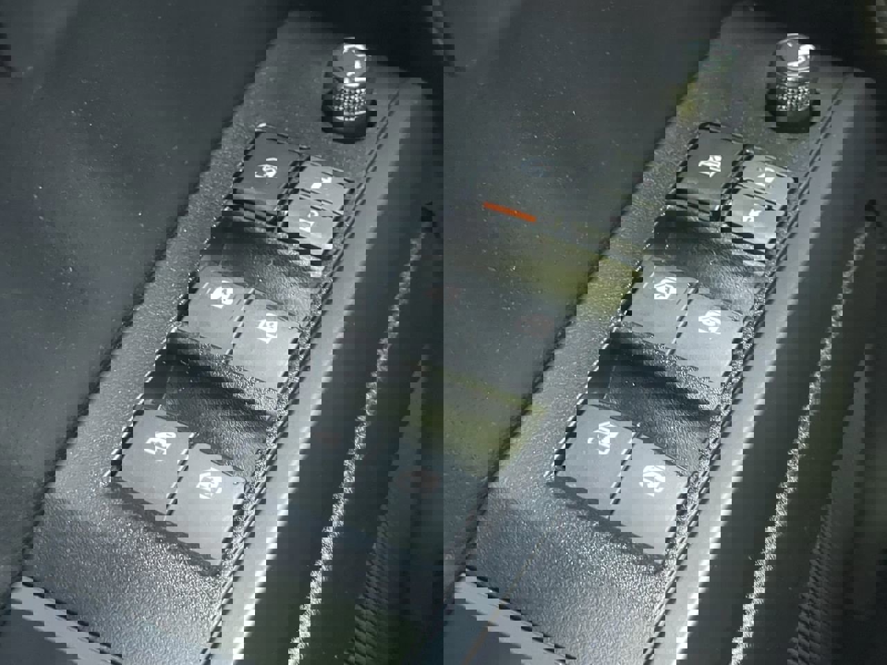 Used 2021 Toyota Tacoma SR image 21