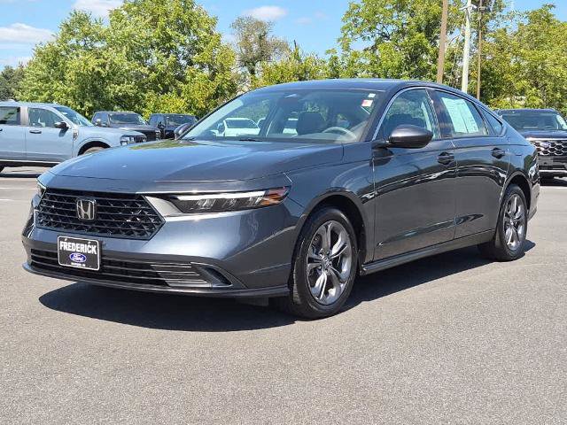 Used 2023 Honda Accord EX image 1