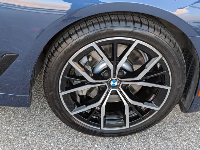 Used 2023 BMW 530i w/ M Sport Package image 16