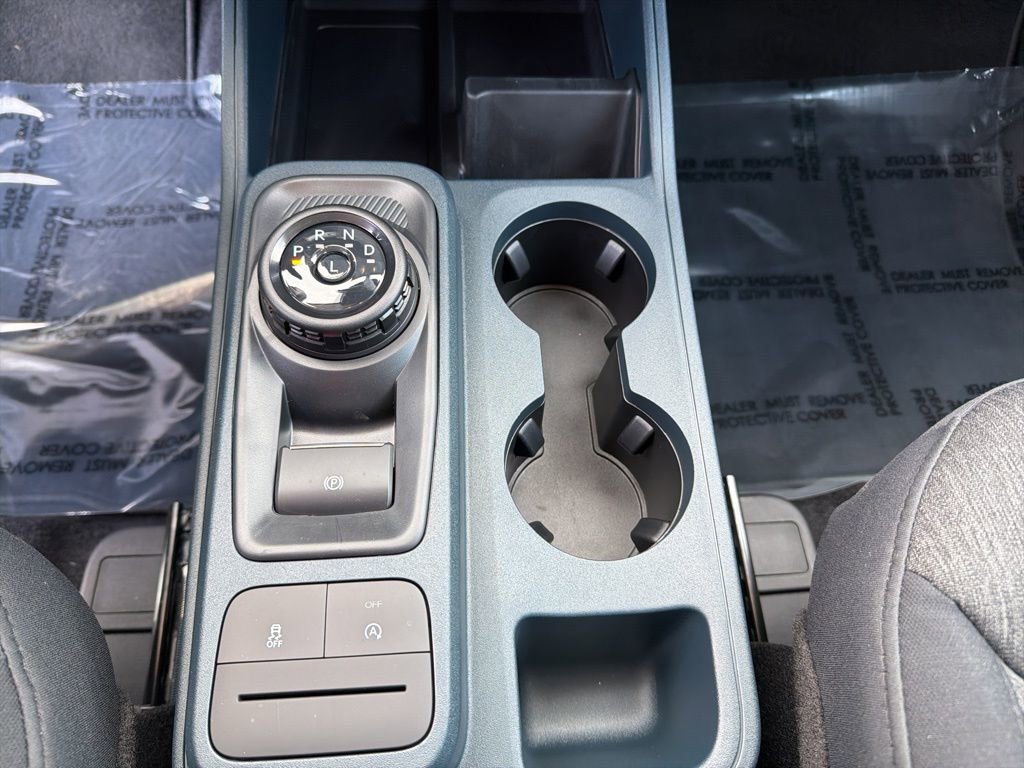 Certified 2025 Ford Maverick XLT w/ XLT Luxury Package image 32