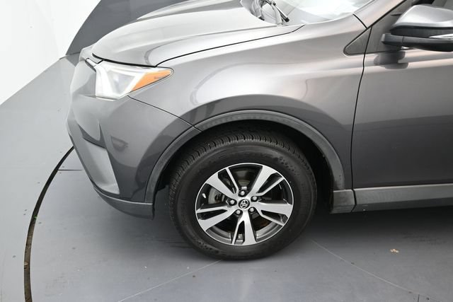 Used 2017 Toyota RAV4 XLE FWD image 9