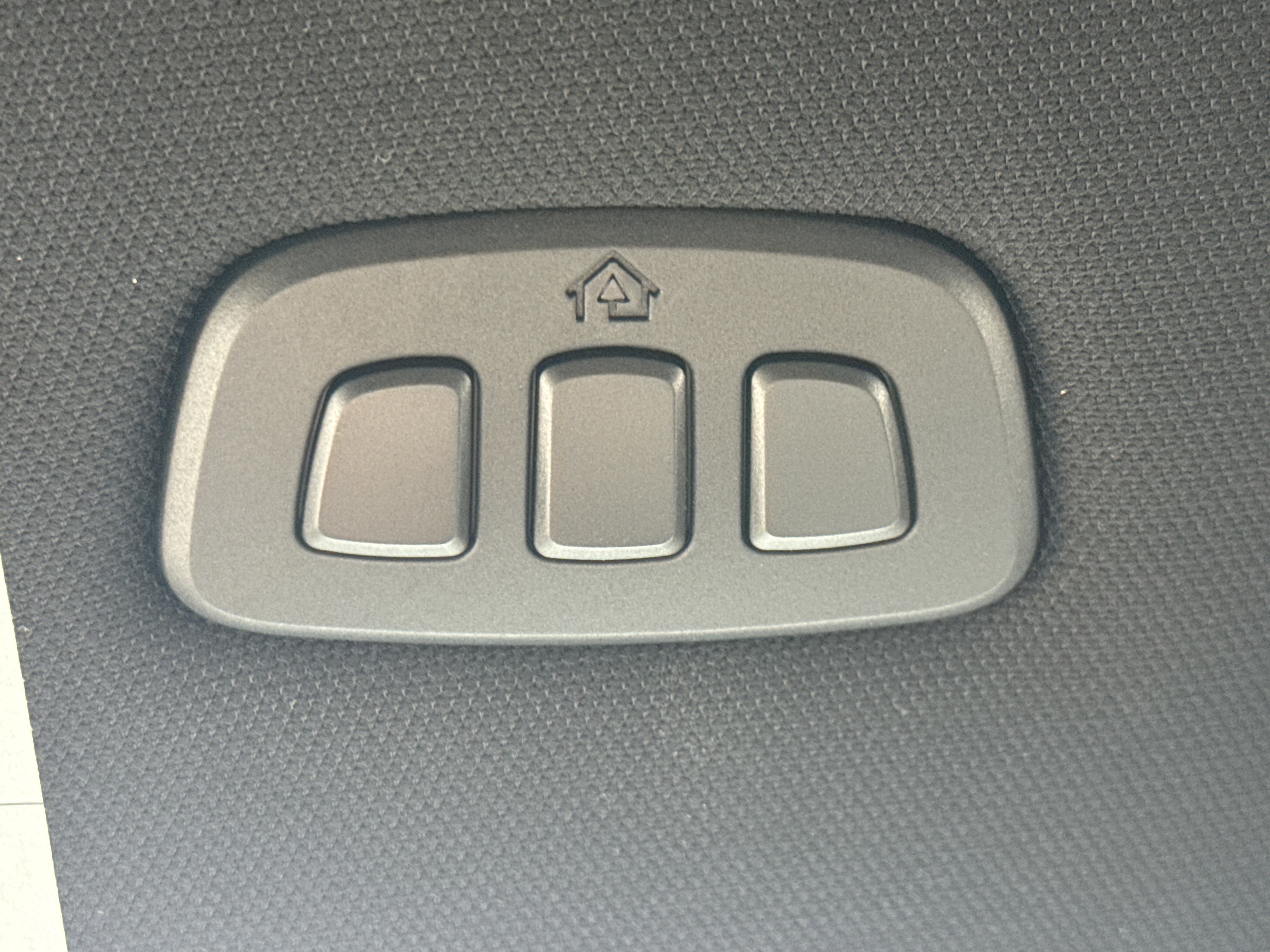 Certified 2024 Ford Explorer ST w/ Equipment Group 401A image 24