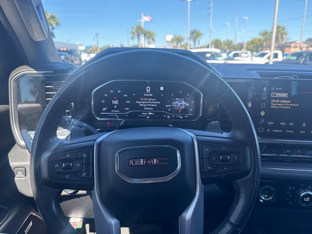Used 2023 GMC Sierra 1500 SLT w/ SLT Premium Package AWD/4WD image 5