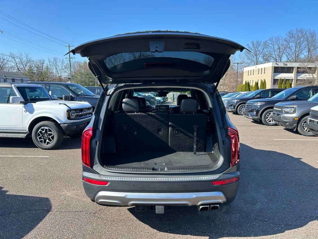 Used 2022 Kia Telluride S image 10