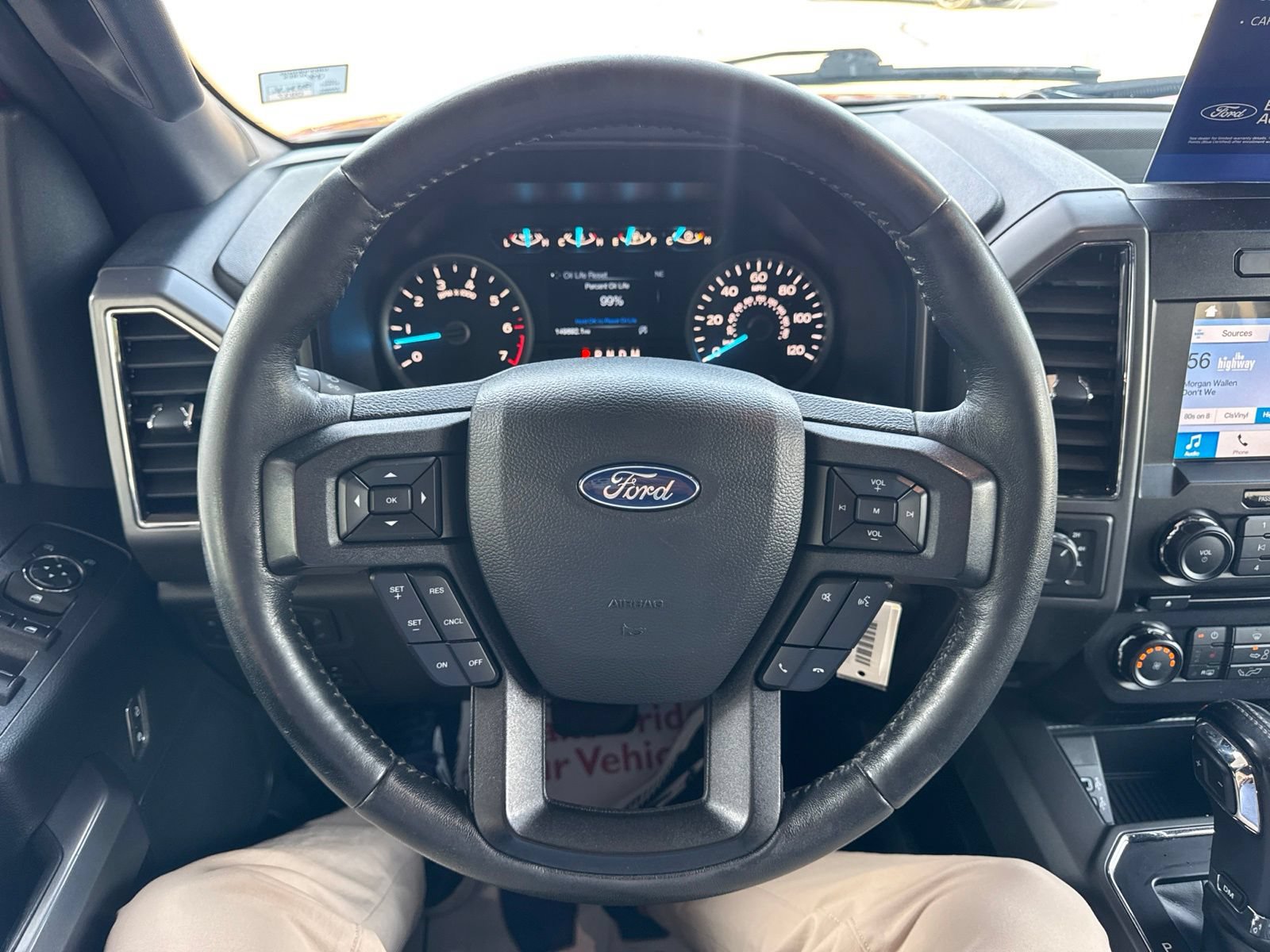 Certified 2018 Ford F150 XLT w/ Equipment Group 302A Luxury AWD/4WD image 29