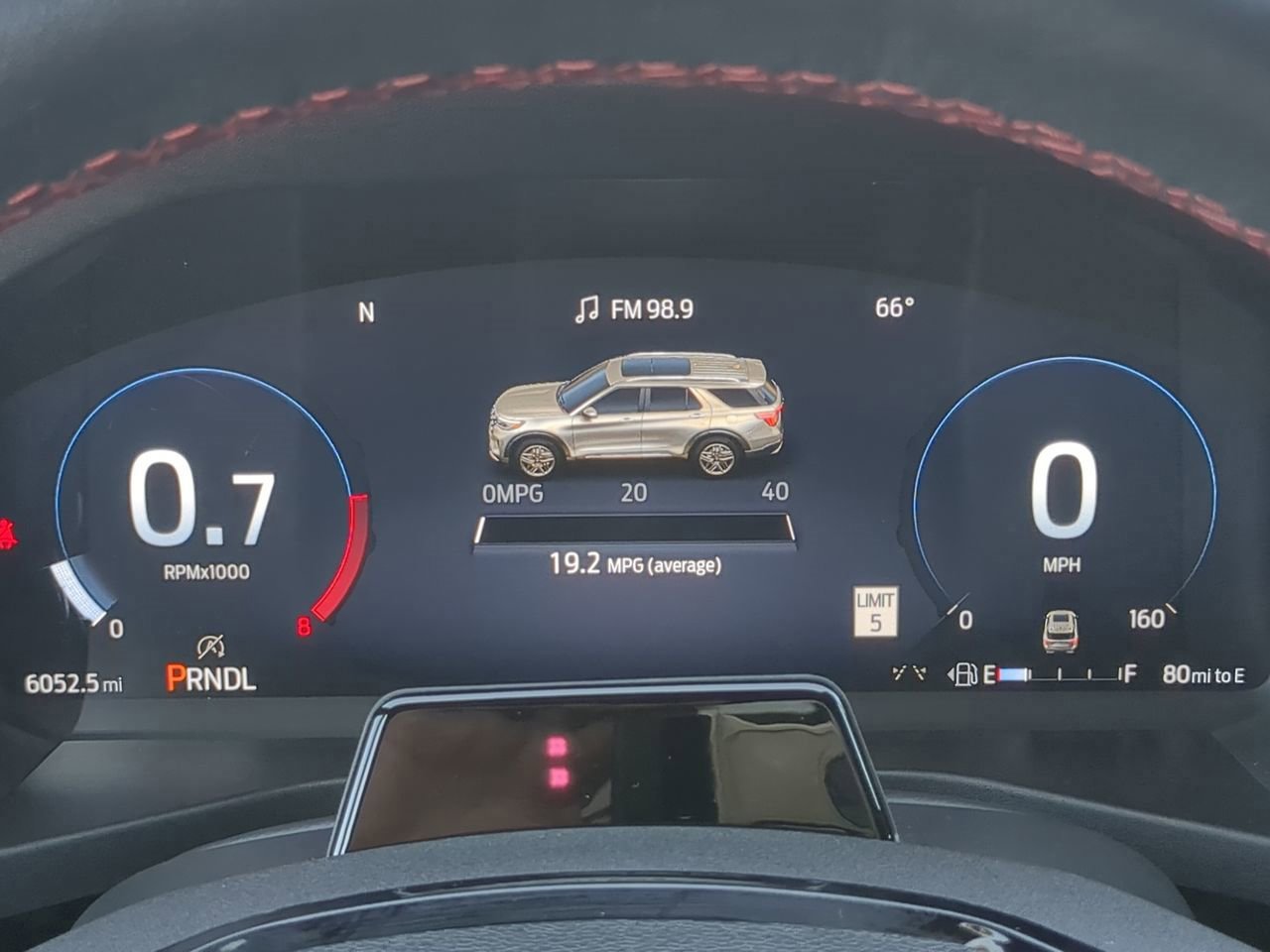 Certified 2025 Ford Explorer ST-Line w/ Premium Package image 26