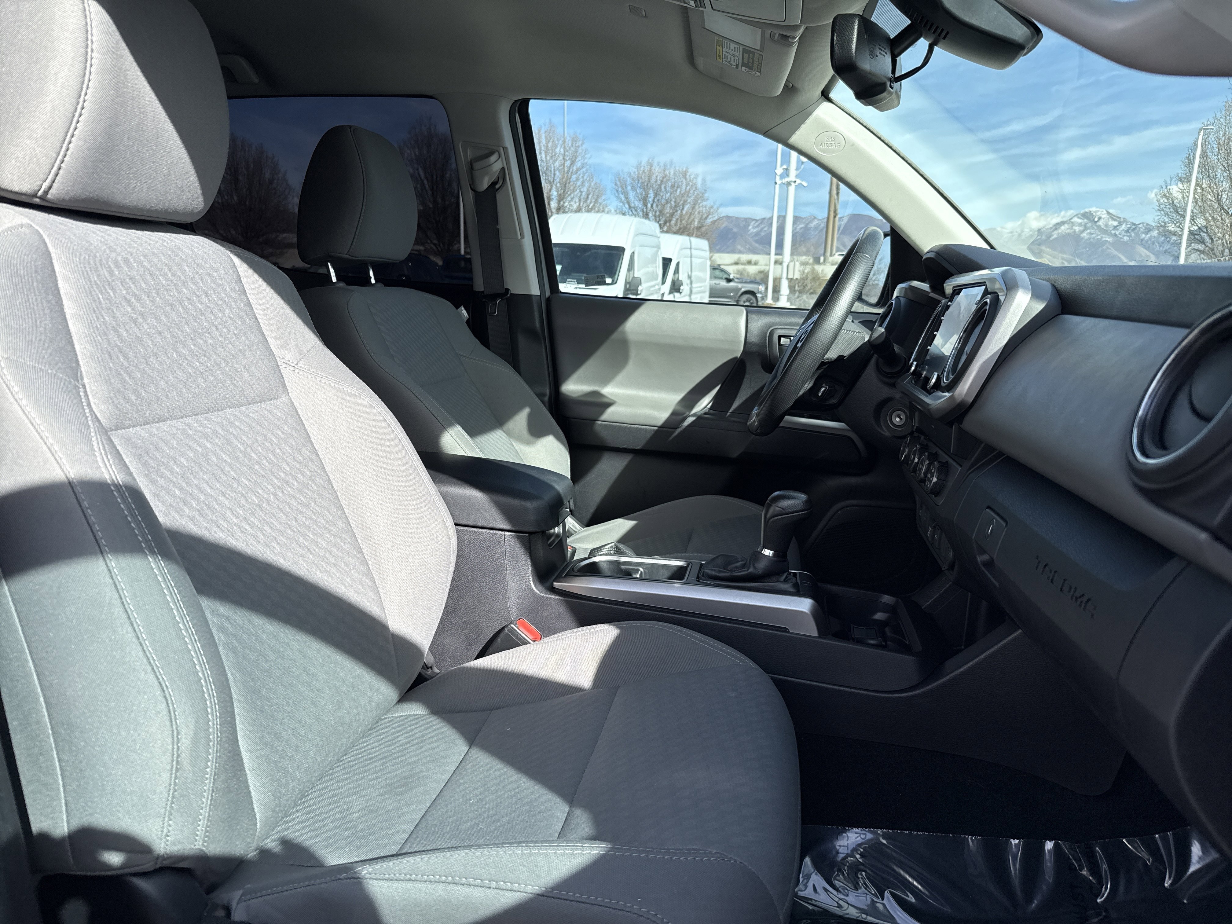 Used 2020 Toyota Tacoma SR5 image 28