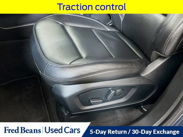 Certified 2022 Ford Explorer XLT w/ Equipment Group 202A AWD/4WD image 23
