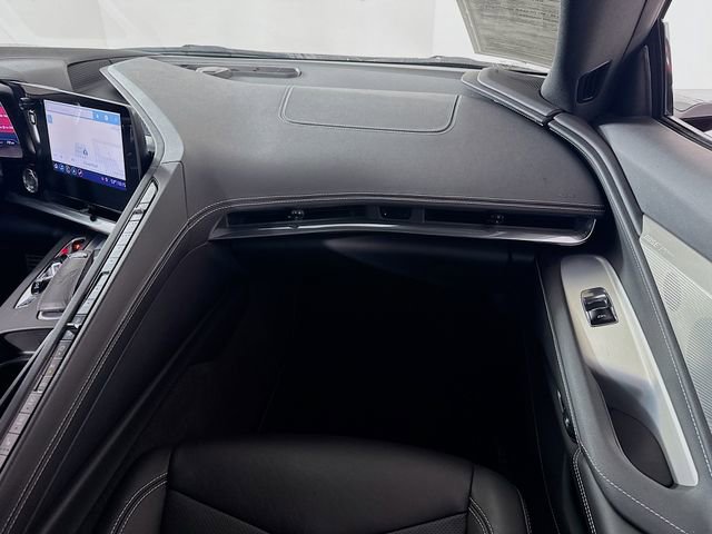 Used 2020 Chevrolet Corvette Stingray Preferred Cpe w/ 2LT Preferred Equipment Group image 28